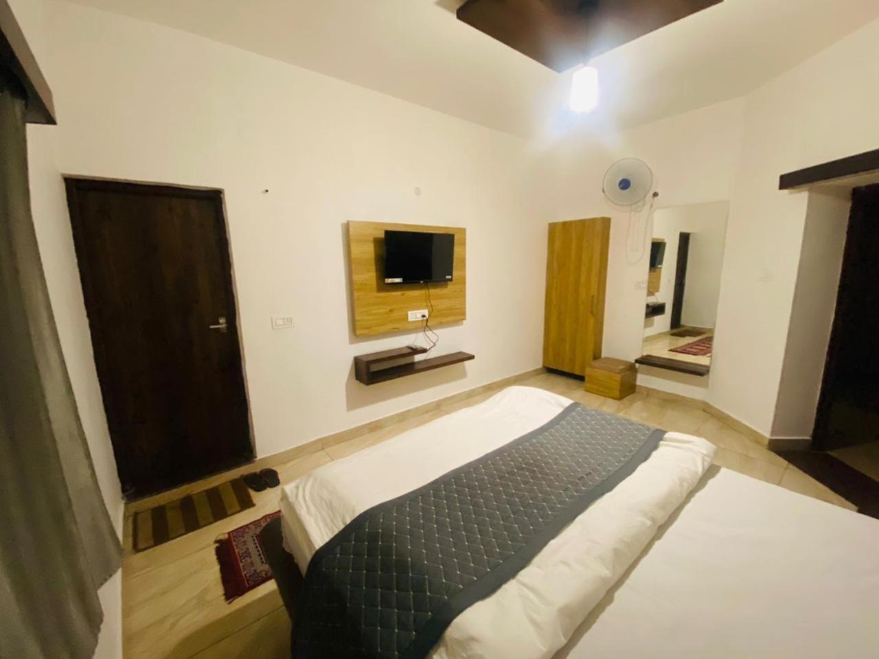 New Rc Villa Mount Abu Esterno foto
